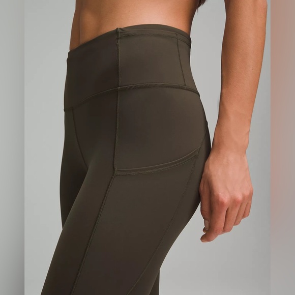 Lululemon Fast and Free 25 inch Legging Size 2 - Picture 7 of 7